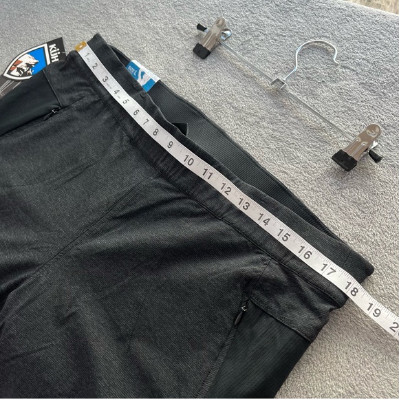 Kuhl NWT Women’s Weekendr Tight Charcoal Grey size Large  Regular - Picture 8 of 10